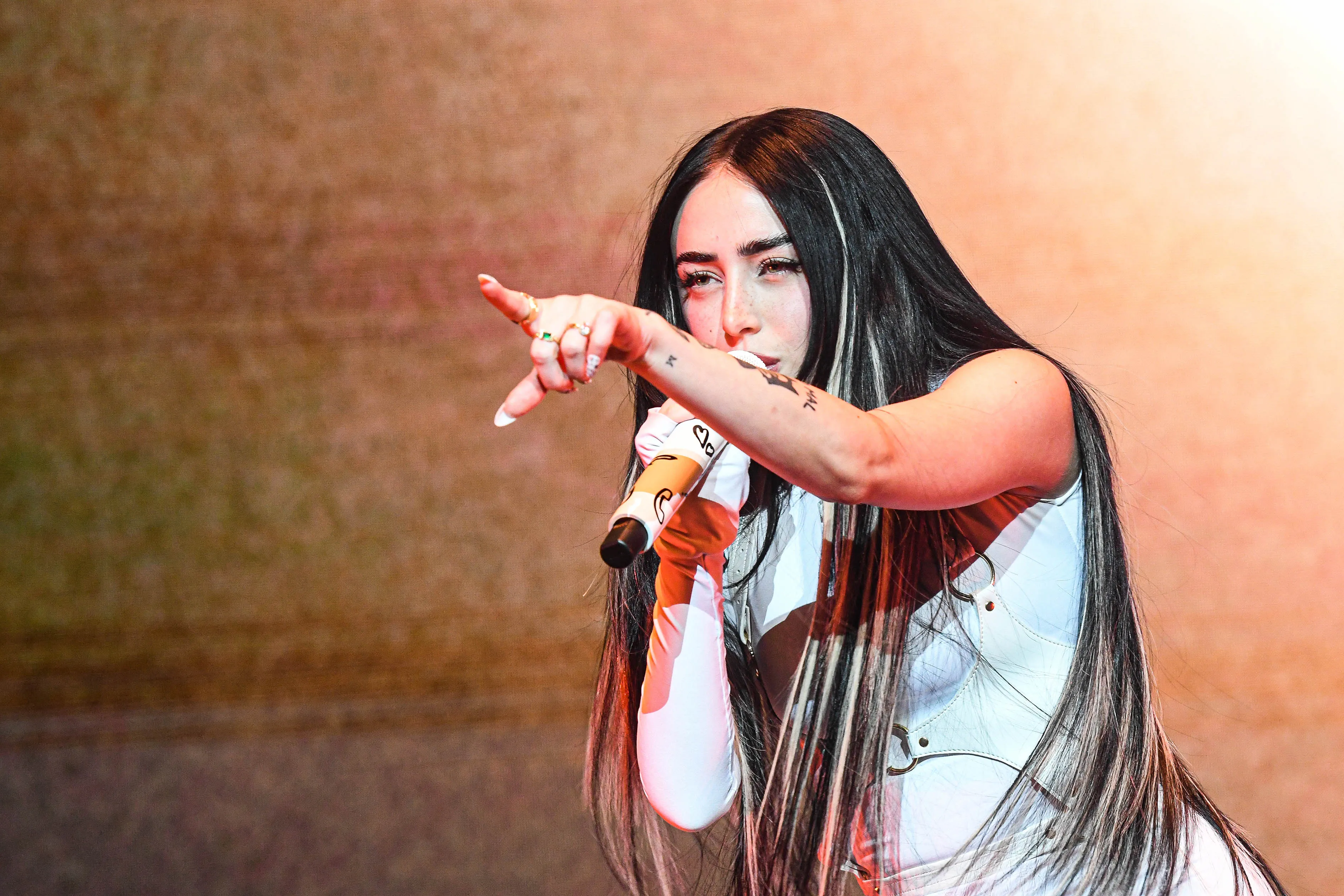 Nicki Nicole en el Movistar Arena: una fiesta de color