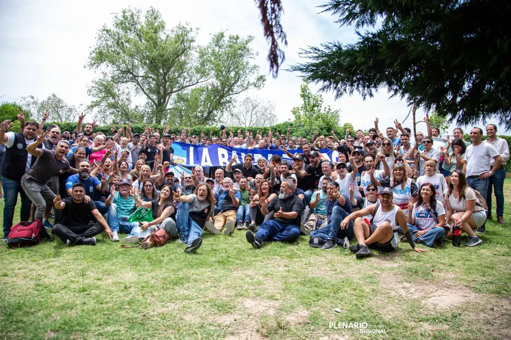 multimedia.normal.9b1dbbeb31192945.NCBQUklOQ0lQQUxfbm9ybWFsLndlYnA=