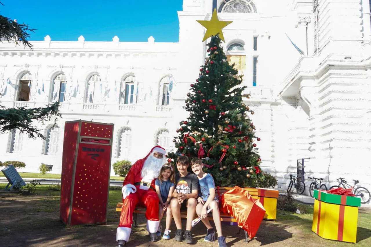 ac55bf74-7887-4fc1-8e76-4232c7722ef5