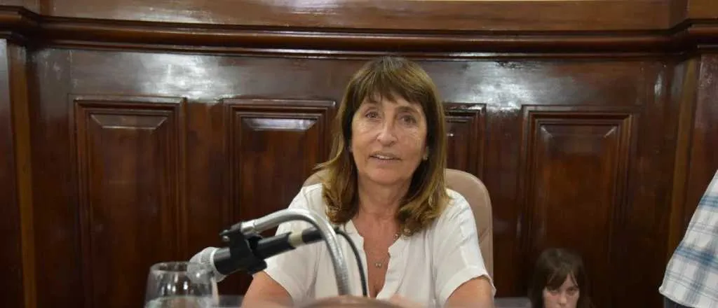 f65124e8-904e-4f61-84bb-4f639d9b4fbc