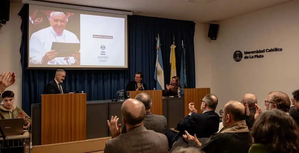 72644c17-2506-45a2-b119-acf5b69a81a6