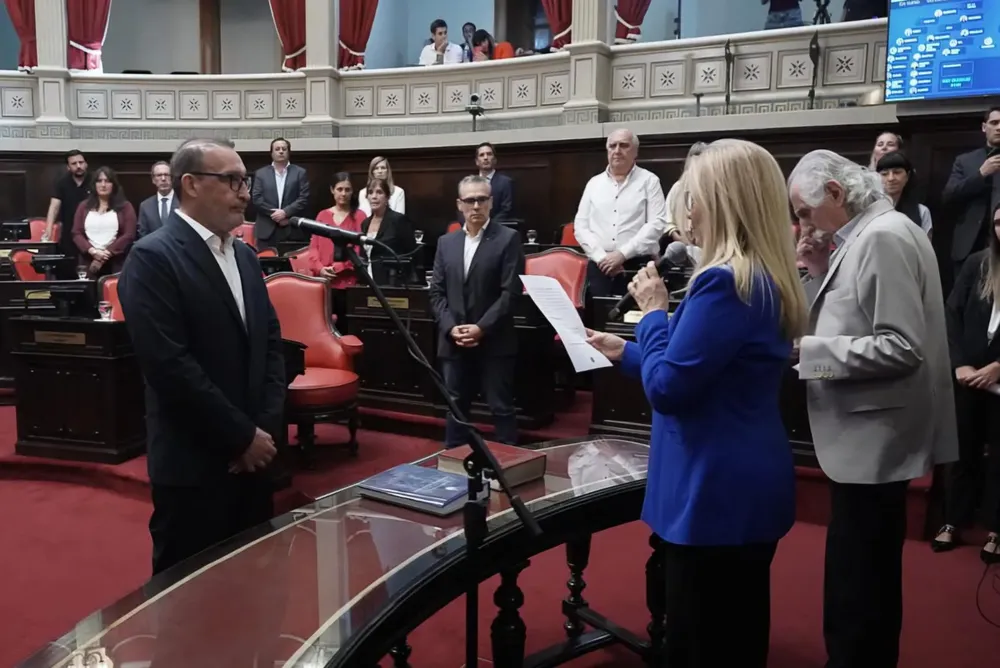 97a2f1b0-4608-4e2a-8f4f-3181ea972e82