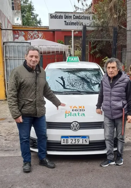 de871f7b-16ef-4681-a4a9-4d1e6d39edc8 (1)