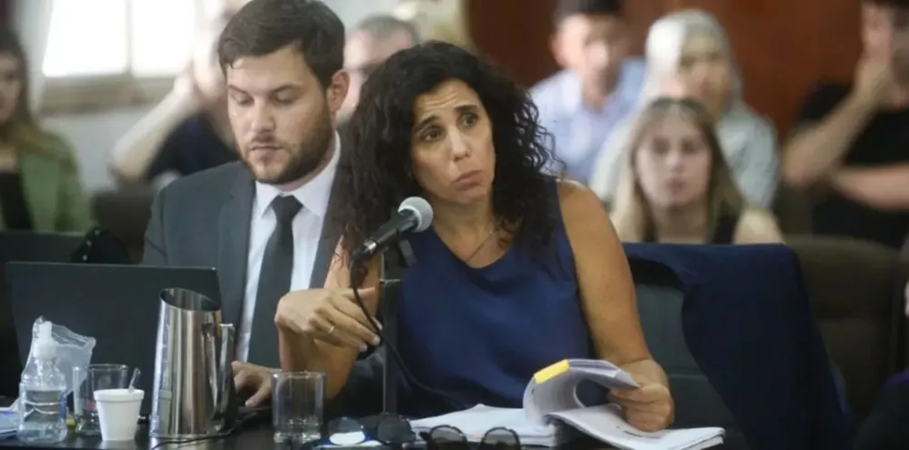 4998f949-7879-4518-8ad6-d2eafd3b20fe