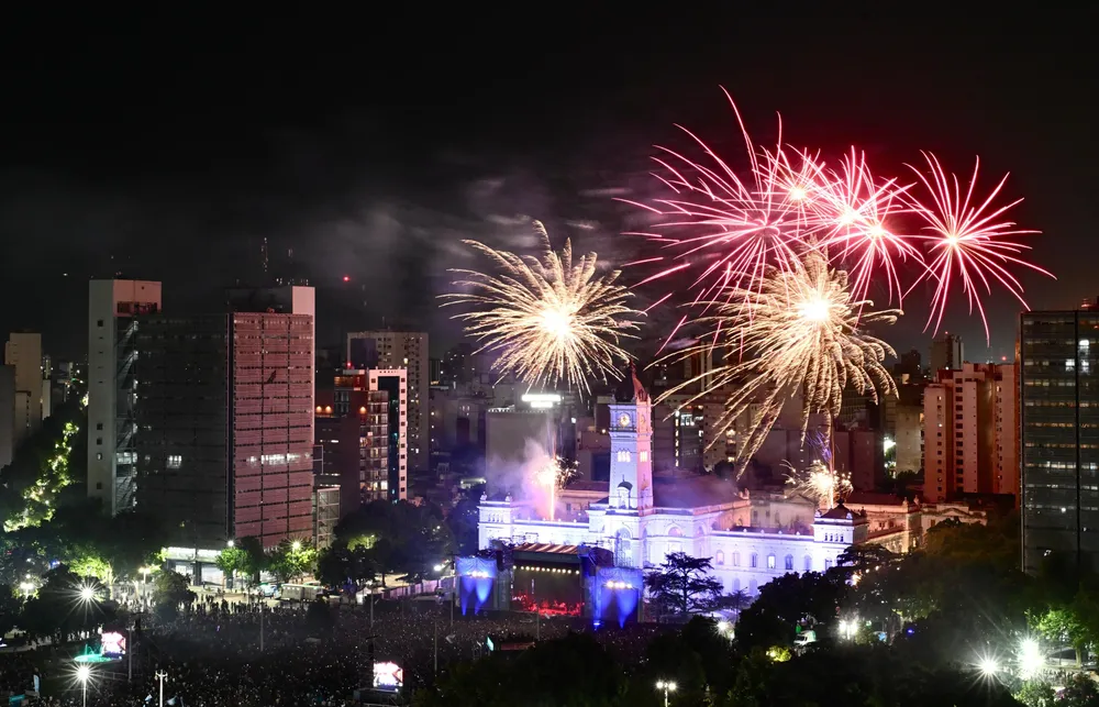 2a078405-2935-41fc-a426-ef1f812e9139