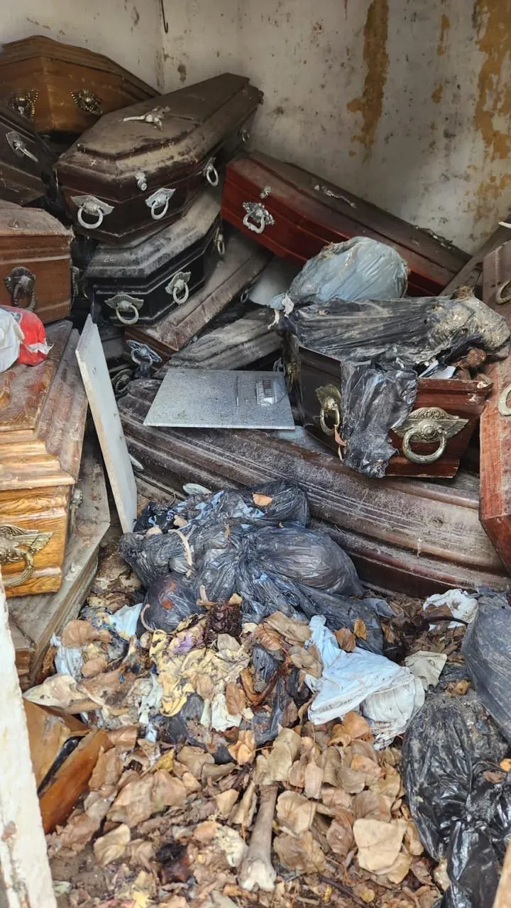 multimedia.normal.ac60c8bc7e7feb40.MTUgUFJJTkNJUEFMX25vcm1hbC53ZWJw